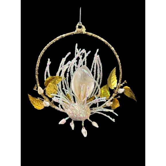 Vintage Round Wire Seashell Underwater Scene Christmas Ornament Silvestri 4" - Picture 2 of 8